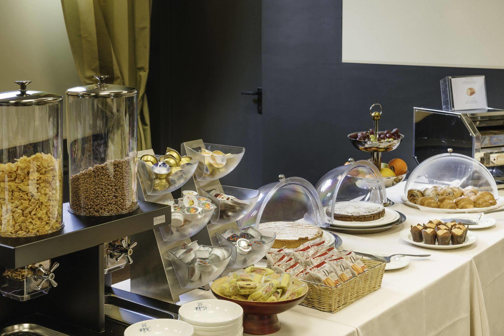 Hotel King, By R Collection Hotels Varedo Exterior foto